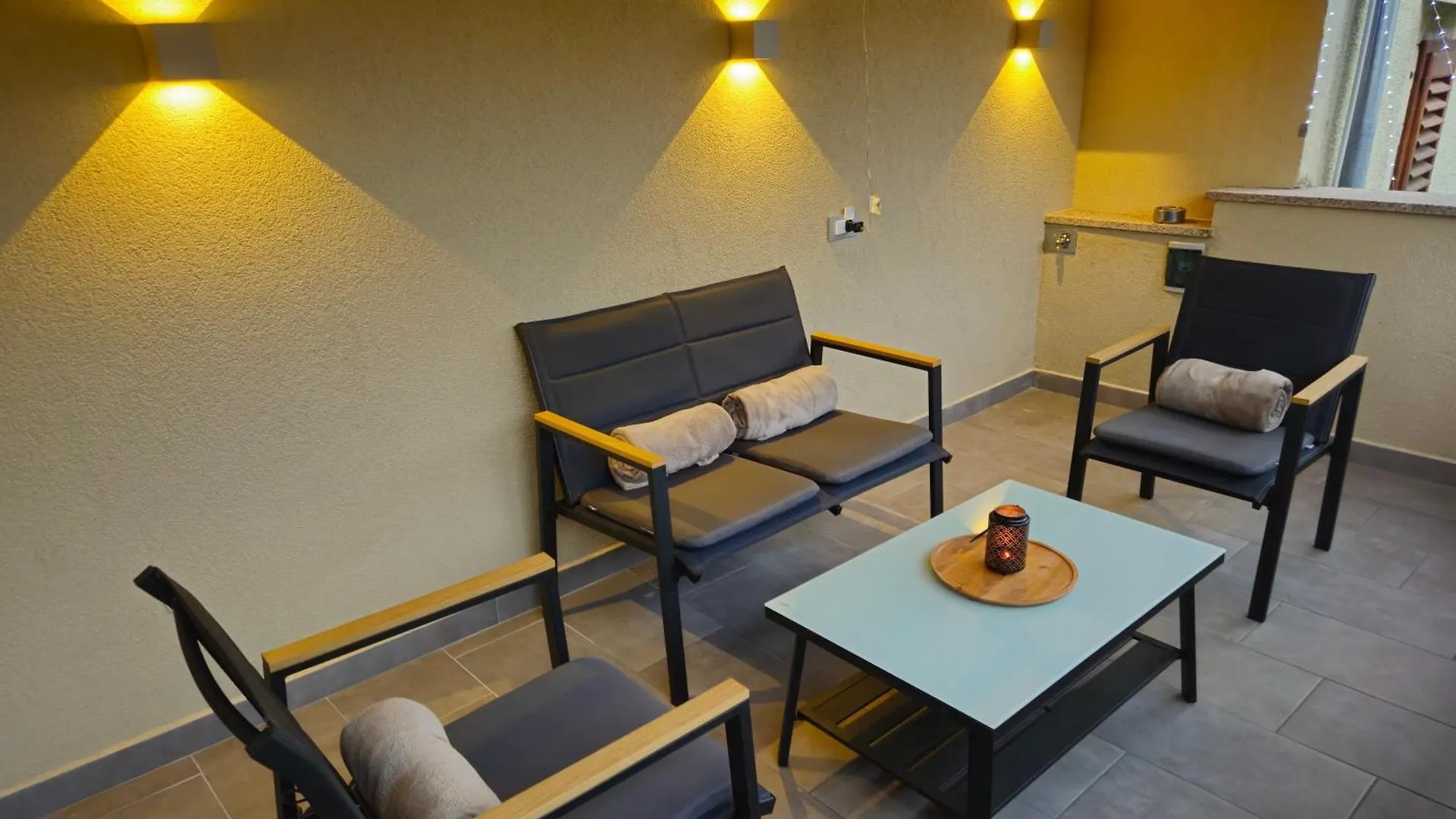 Rnr Apartments Buzet