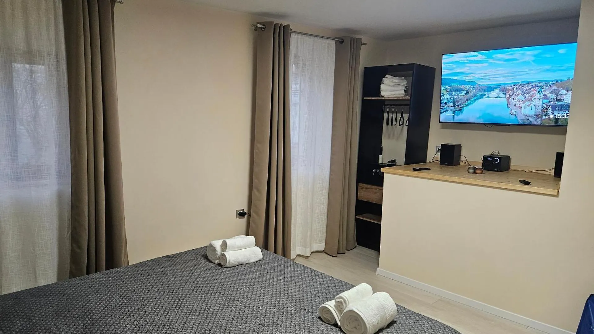 Rnr Apartments Buzet Croatia
